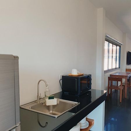 The Sila Suites - Intrawarorot เชียงใหม่ ภายนอก รูปภาพ