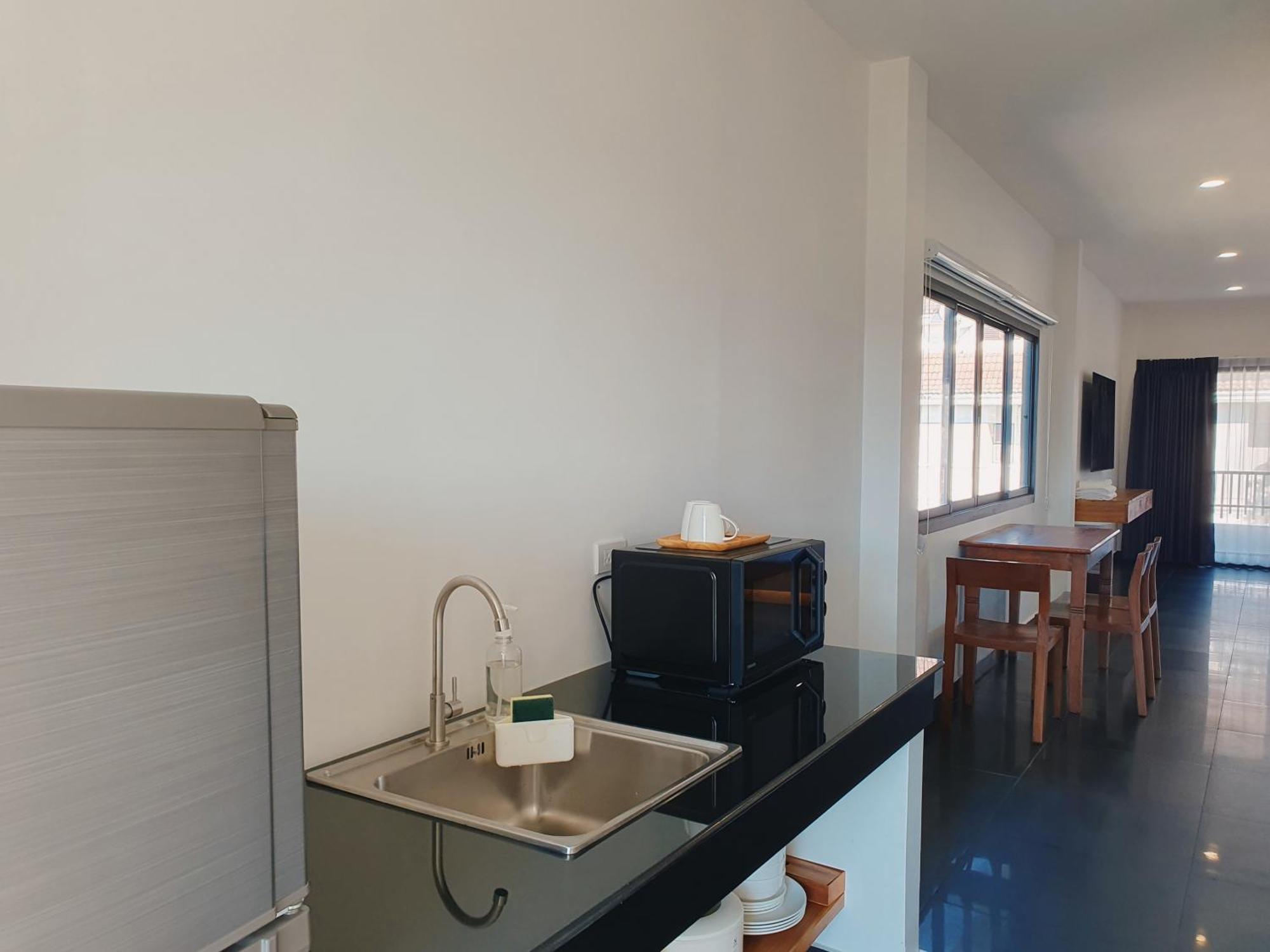 The Sila Suites - Intrawarorot เชียงใหม่ ภายนอก รูปภาพ